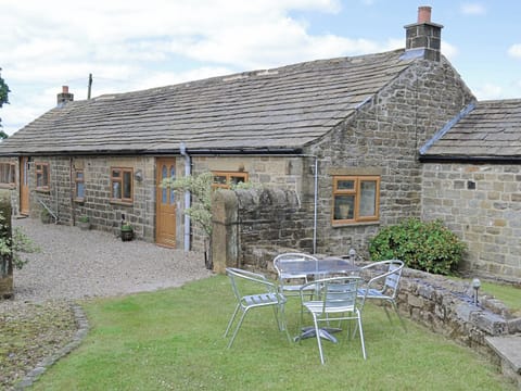 Sitting-out-area | Springfield Farm - Fellbeck, Pateley Bridge
