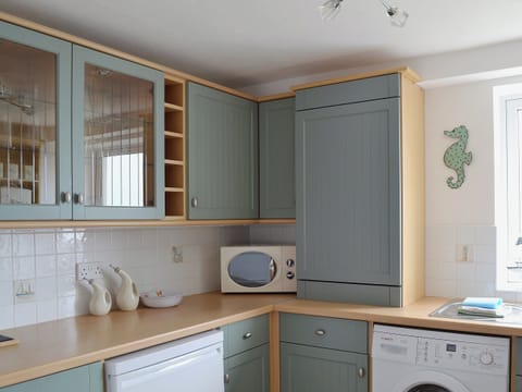 Kitchen | Making Waves, Cellardyke near Anstruther