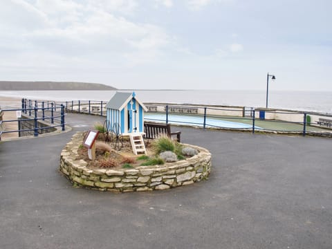 Surrounding area | The Landings - Apartment 9, Filey