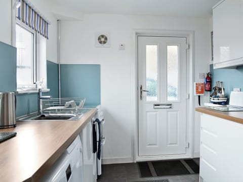 Well appointed kitchen | Boatman’s Cottage, Portessie, near Buckie