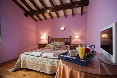 Double or Twin Room | Rollaway beds, free WiFi, bed sheets