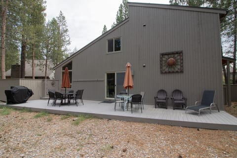 Spacious Trex Decking on back deck
