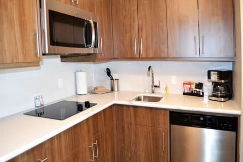 Studio Suite, 1 Queen Bed, Kitchen | Private kitchen | Full-size fridge, microwave, stovetop, dishwasher