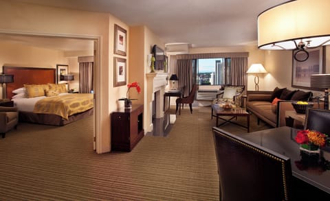 Suite, 1 King Bed, Accessible, Fireplace | Premium bedding, pillowtop beds, in-room safe, desk