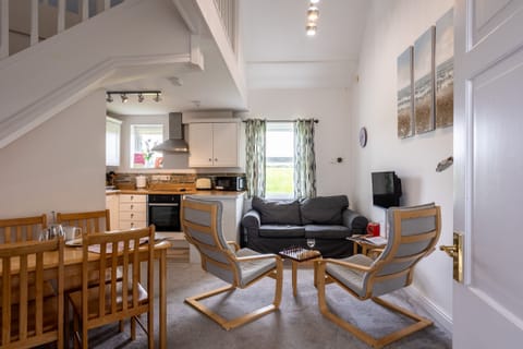 Bwthyn Dwynwen living area