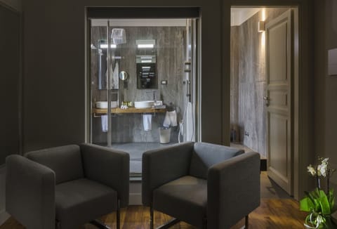 Double Room, Balcony | Room amenity