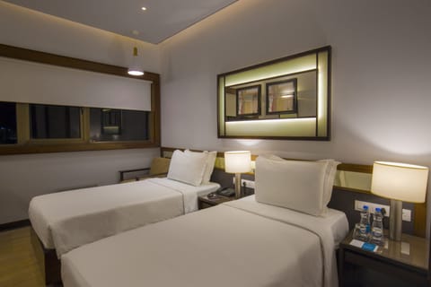 Deluxe Double or Twin Room | Egyptian cotton sheets, premium bedding, minibar, in-room safe
