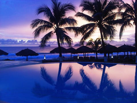 Best Sunsets In The WORLD!