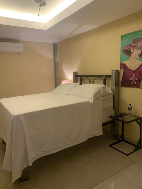 Exclusive Room, 1 Queen Bed, Non Smoking, Bay View | Hypo-allergenic bedding, Tempur-Pedic beds, individually decorated