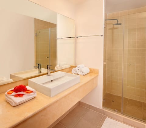 Ocean View Plus | Bathroom | Shower, eco-friendly toiletries, hair dryer, towels