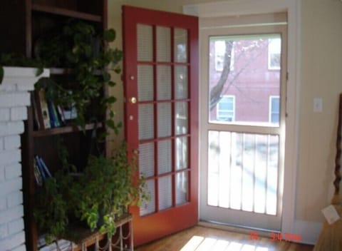 Entrance to the side porch.