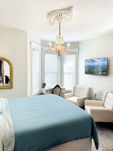 The Turquoise Room | Premium bedding, down comforters, individually decorated