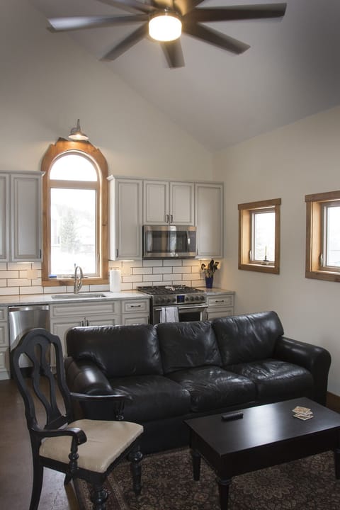 Living room & kitchen