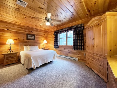 2 Bedroom Cottage 54 | Premium bedding, individually decorated, individually furnished