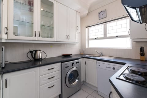 Premier Apartment, 2 Bedrooms, Non Smoking, Beach View | Private kitchen | Fridge, microwave, oven, stovetop