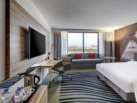 Superior Double Room, 1 Double Bed, Lagoon View | Hypo-allergenic bedding, down comforters, Select Comfort beds, minibar