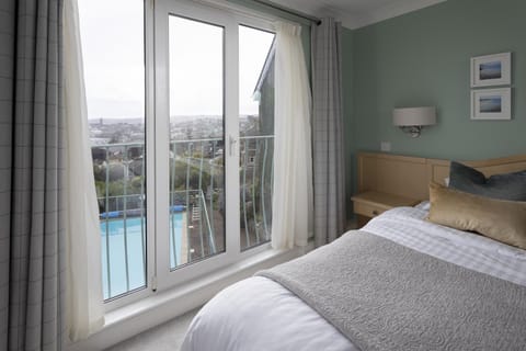 Panorama Sea View Double or Twin | Premium bedding, pillowtop beds, individually decorated