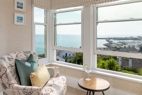 Superb Sea View Rooms | Premium bedding, pillowtop beds, individually decorated