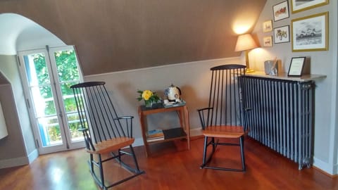 Deluxe Double Room, 1 Queen Bed, Garden View (Olivier) | Frette Italian sheets, premium bedding, individually decorated