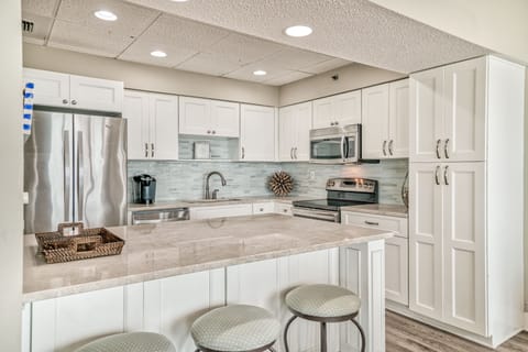 Alternate View of the Kitchen