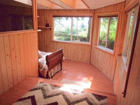 Entrance to the small alcove of the Master.