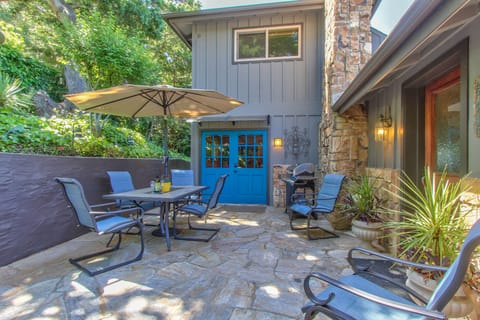 Front and side door of entry patio.