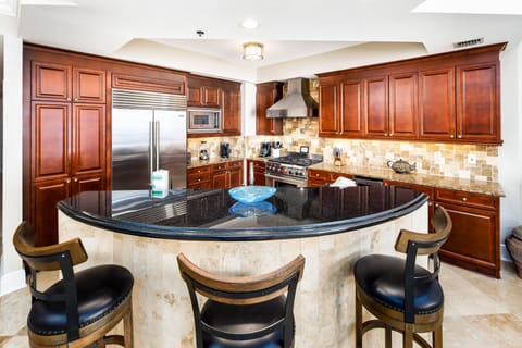 Kitchen -
Bella Riva Resort, Okaloosa Island Fort Walton Beach Florida Vacation Rentals