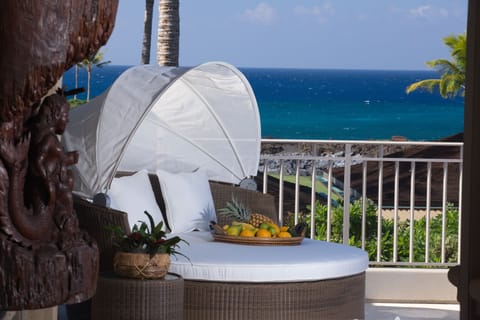 CABANA-STYLE CHAISE FOR THE GRAND MASTER SUITE - STUNNING OCEAN VIEWS