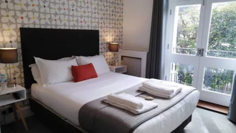 Luxury King Room, Balcony | Individually decorated, individually furnished, desk, free WiFi