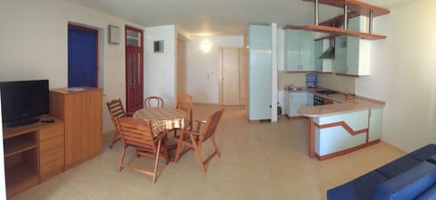 Comfort Apartment, 1 Bedroom, Patio (A1) | Living area | Flat-screen TV