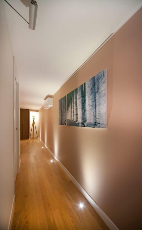 Basement floor light