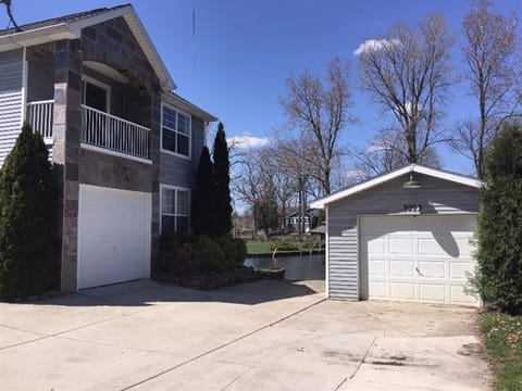 Private Boat Launch, Attached Garage, Views of Canal