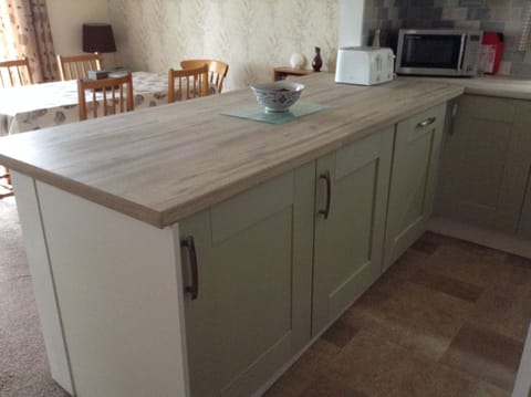 New kitchen fitted January 2020