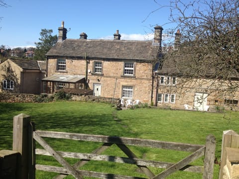 Topcroft Cottage