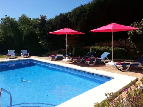 Private garden and pool not over looked 