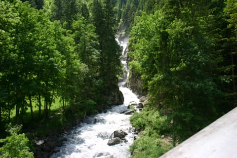 A walk from the chalet to Stechelberg