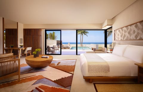 Junior suite Ocean Front with Private Pool | Beach/ocean view