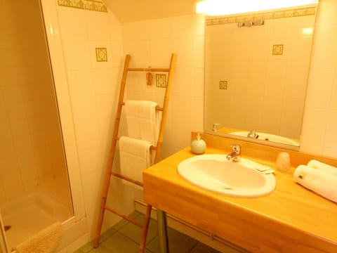 Suite, Ensuite, Garden View (Chambre " Campagne ") | Bathroom