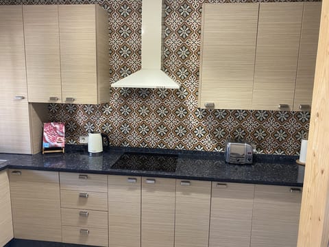 Kitchen - Love those tiles