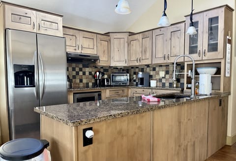 The kitchen with the new Pro Kohler faucet