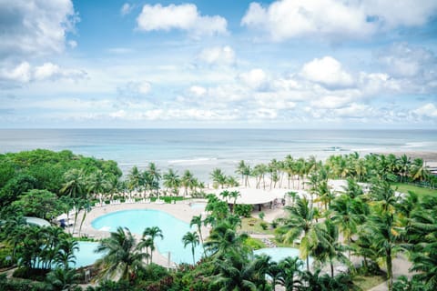 Beach/ocean view