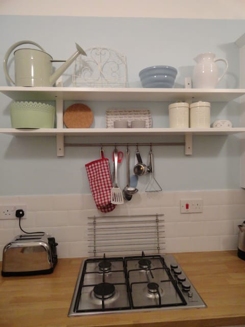Kitchen shelves
