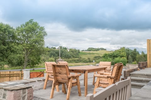 View North with Daviot Historic church