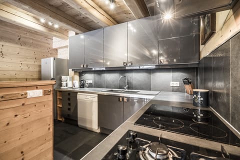 modern kitchen
chalet renatl savoie