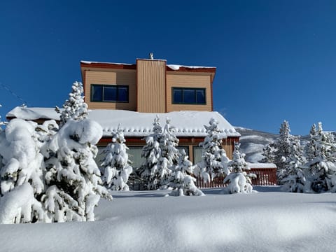 Front exterior view on a sunny winter day