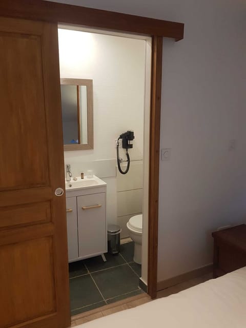 Double Room, Ensuite (Lisieux) | Bathroom