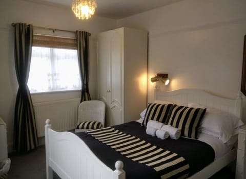 Double Room (Room 1) | Iron/ironing board, free WiFi, bed sheets