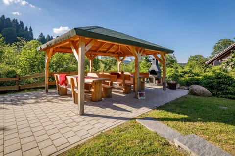 Luxus Ferienhaus Feldberg outdoors