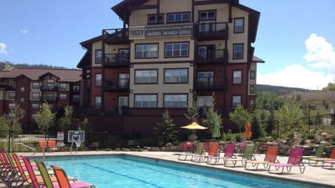 Owner's Swimming Pool- see rules on use by renters- additional fee