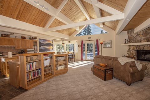 Trailside Escape Living Area